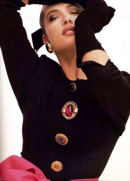 Publicité fashion des années 90s
